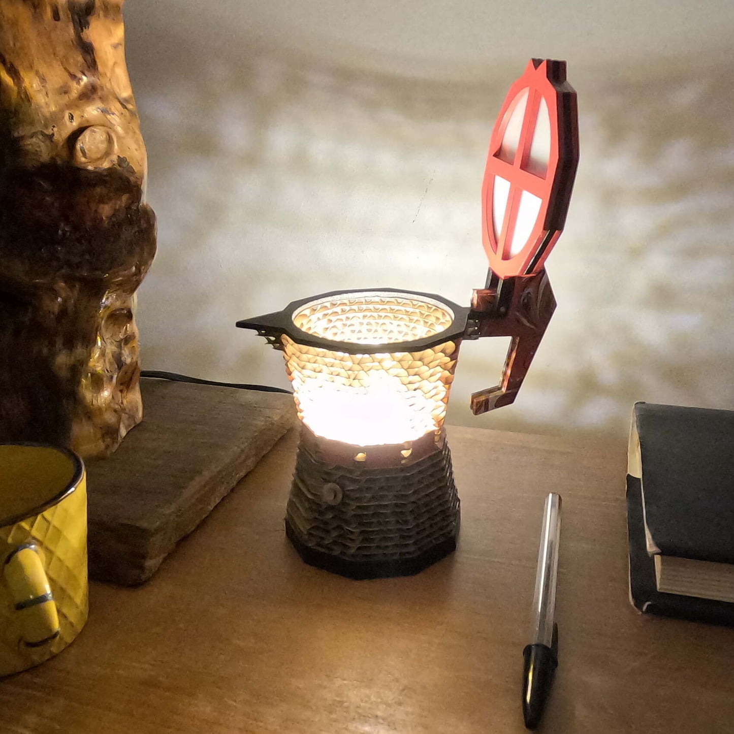 MokaLoop Lamp – Ruby Marble
